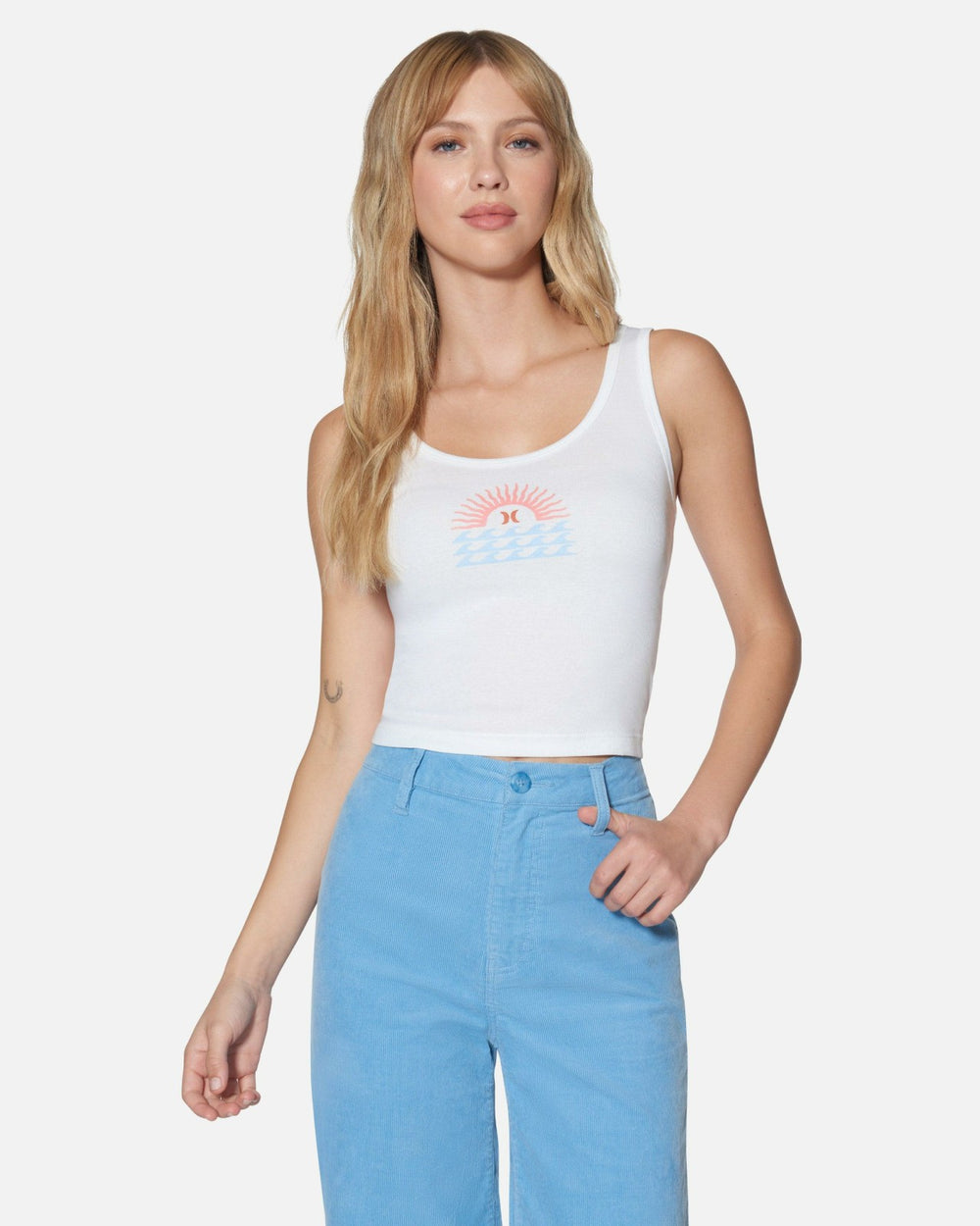 Leisure Scoop Crop Tank - White