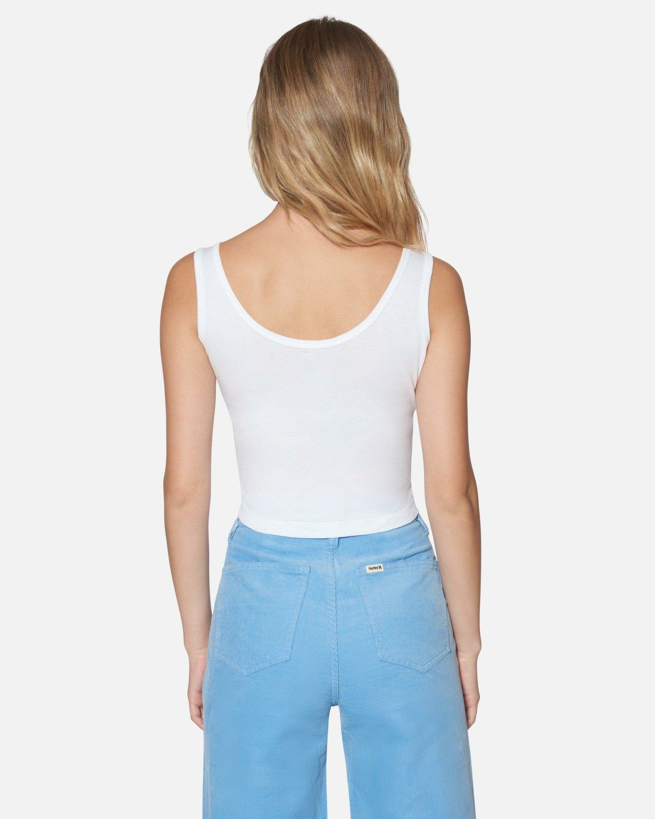 Leisure Scoop Crop Tank - White