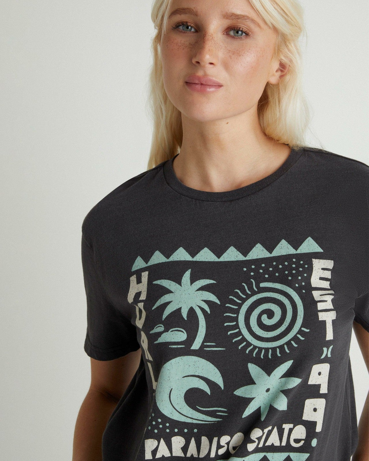 Paradise State Classic Tee - Off Black