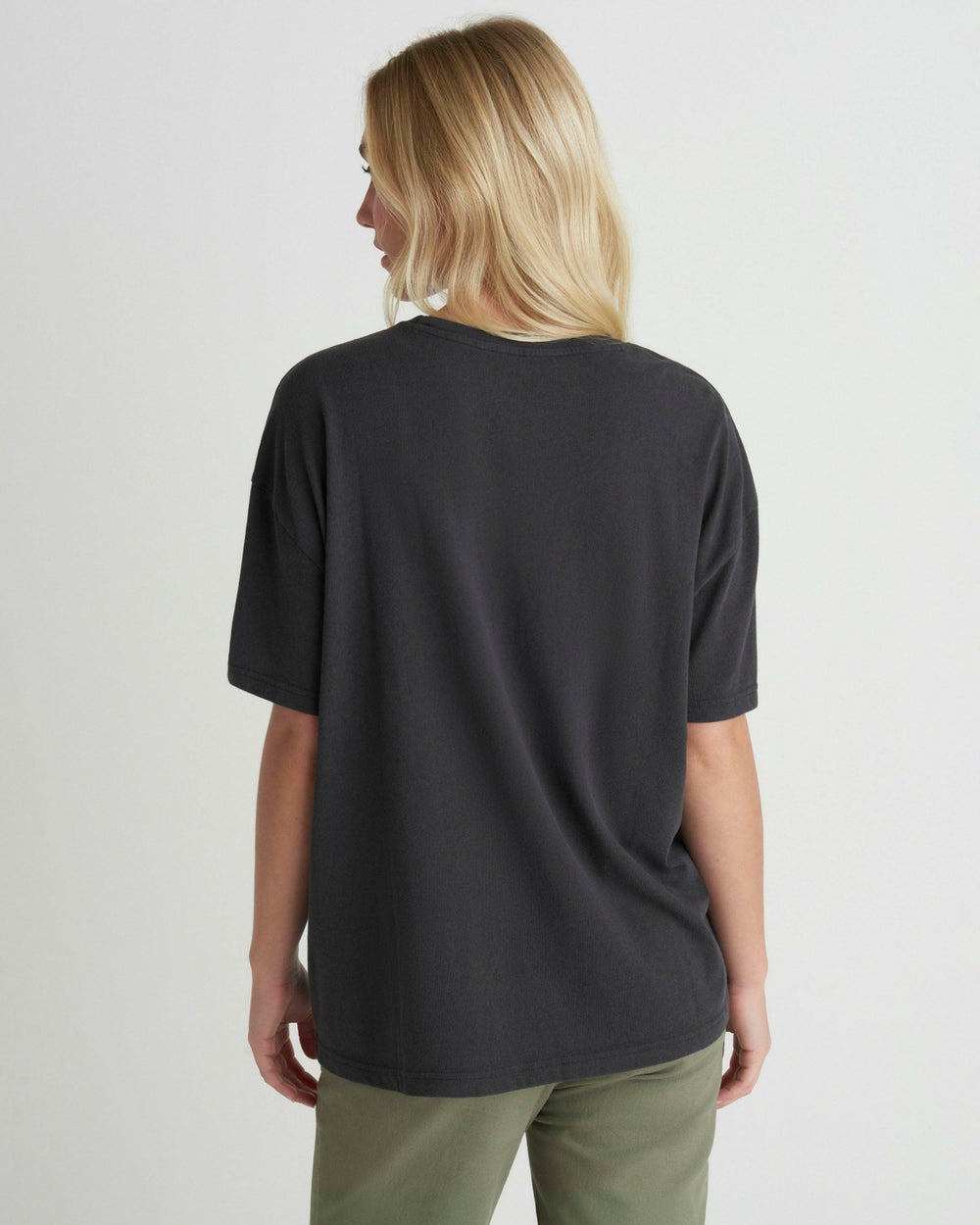 Racquet Boyfriend Tee - Off Black